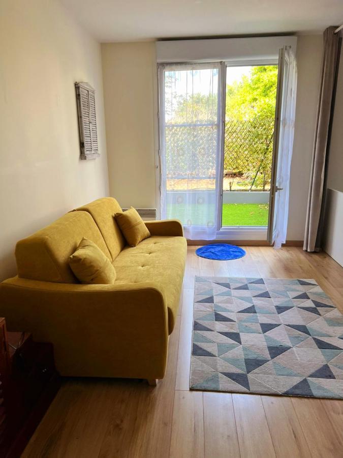 Appartement Disneyland Paris Val D'Europe La Vallee Village Parking 500M Gare Val D'Europe Montevrain Exterior photo